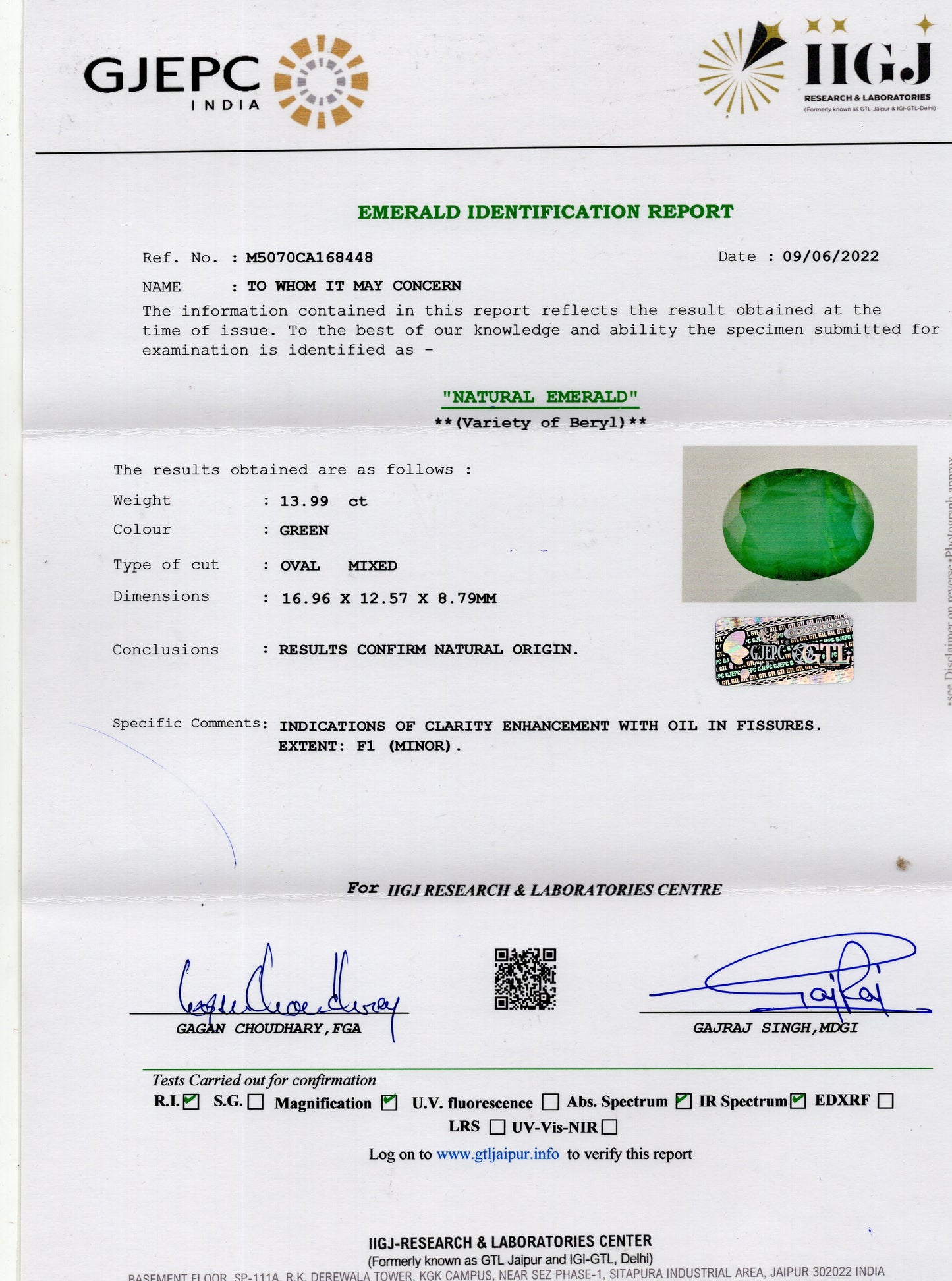 Minor Oil Natural Zambian Emerald (Panna) 13.99 Carats