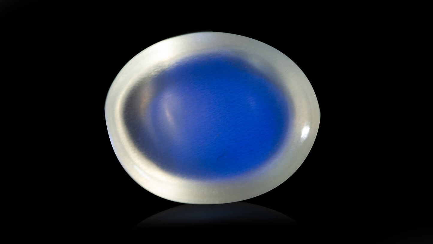 NATURAL MOON STONE 2.95 CARATS