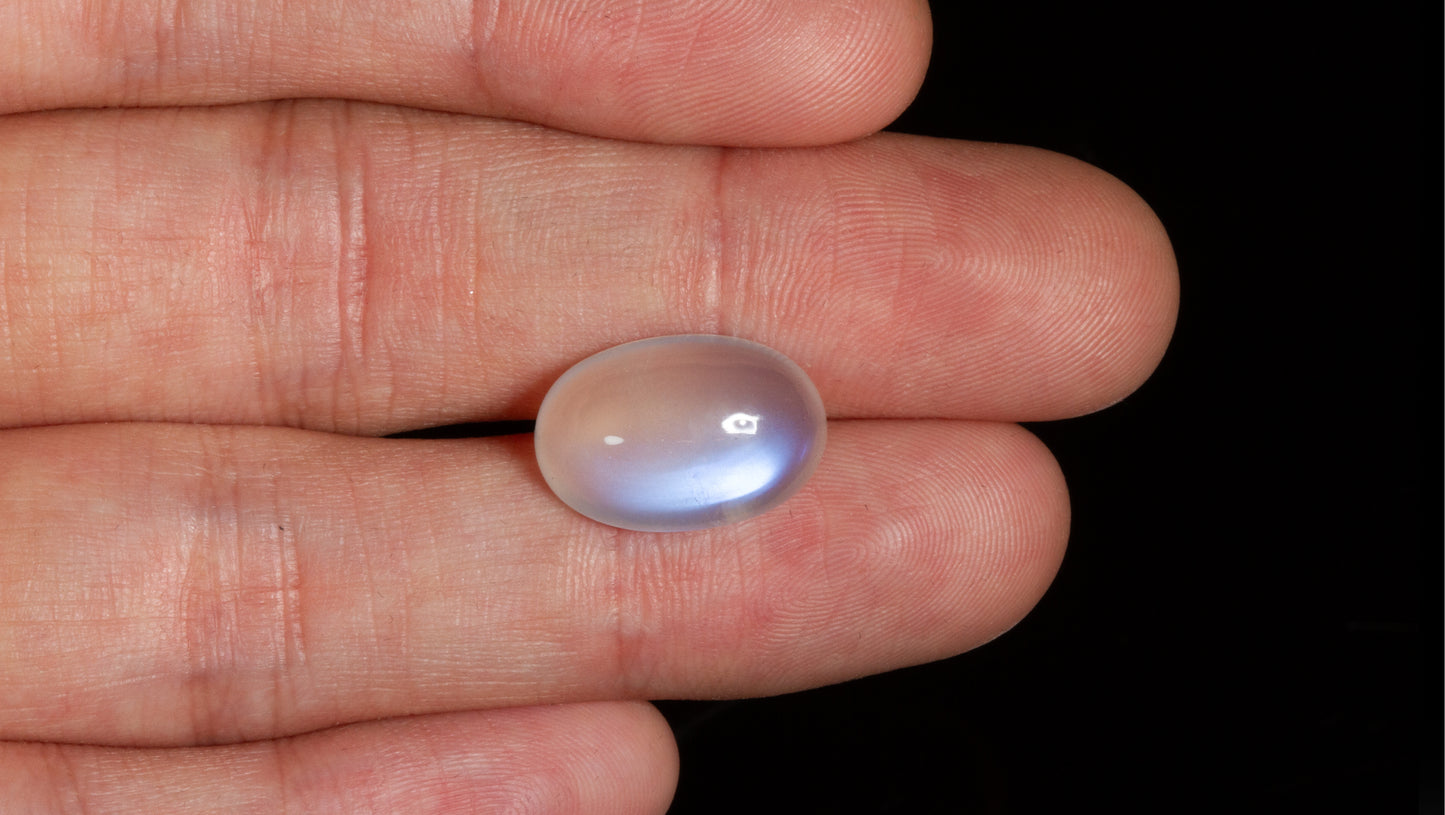 NATURAL MOON STONE 10.19 CARATS