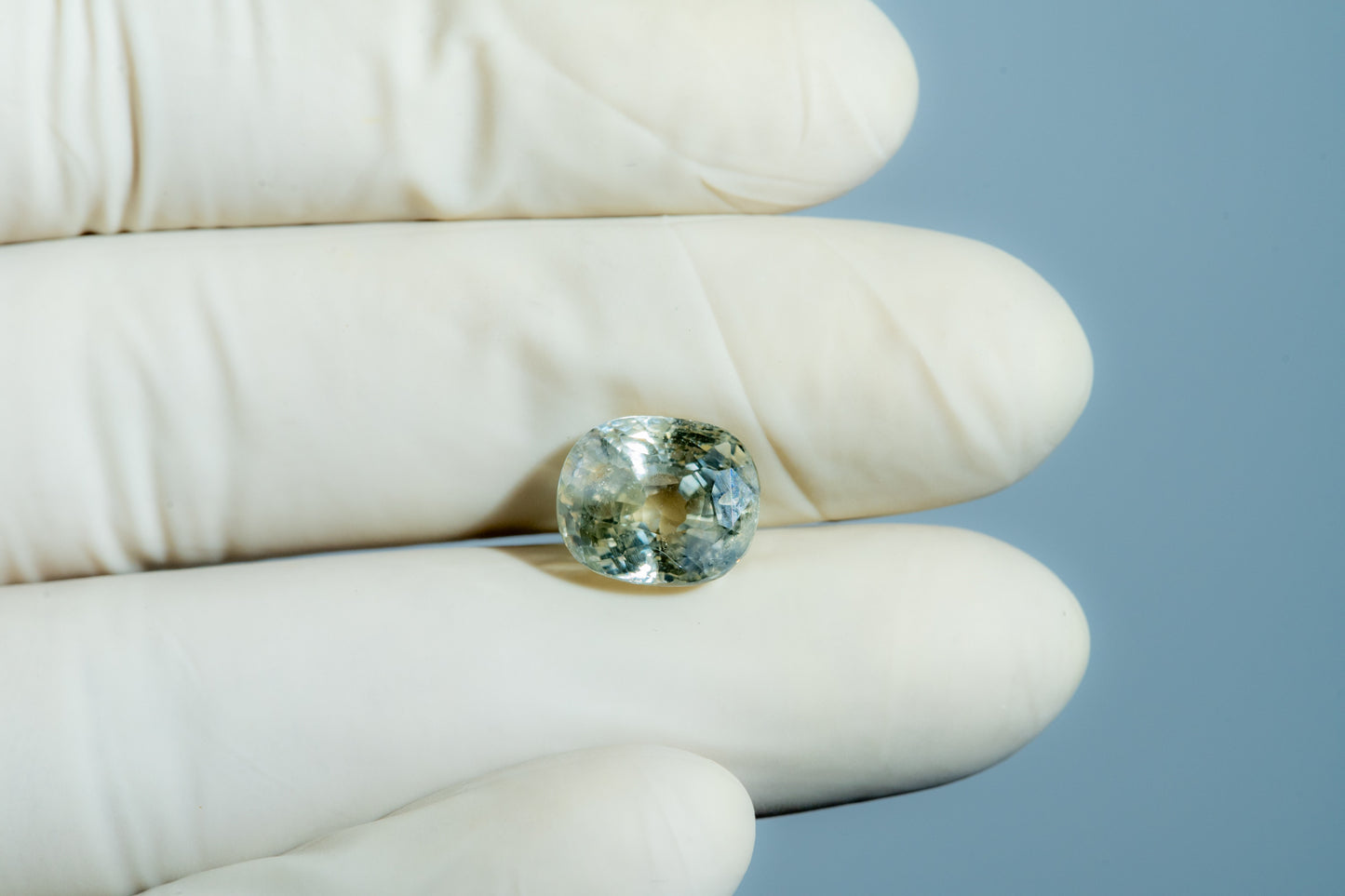 Natural Pitambari 9.36 Carats
