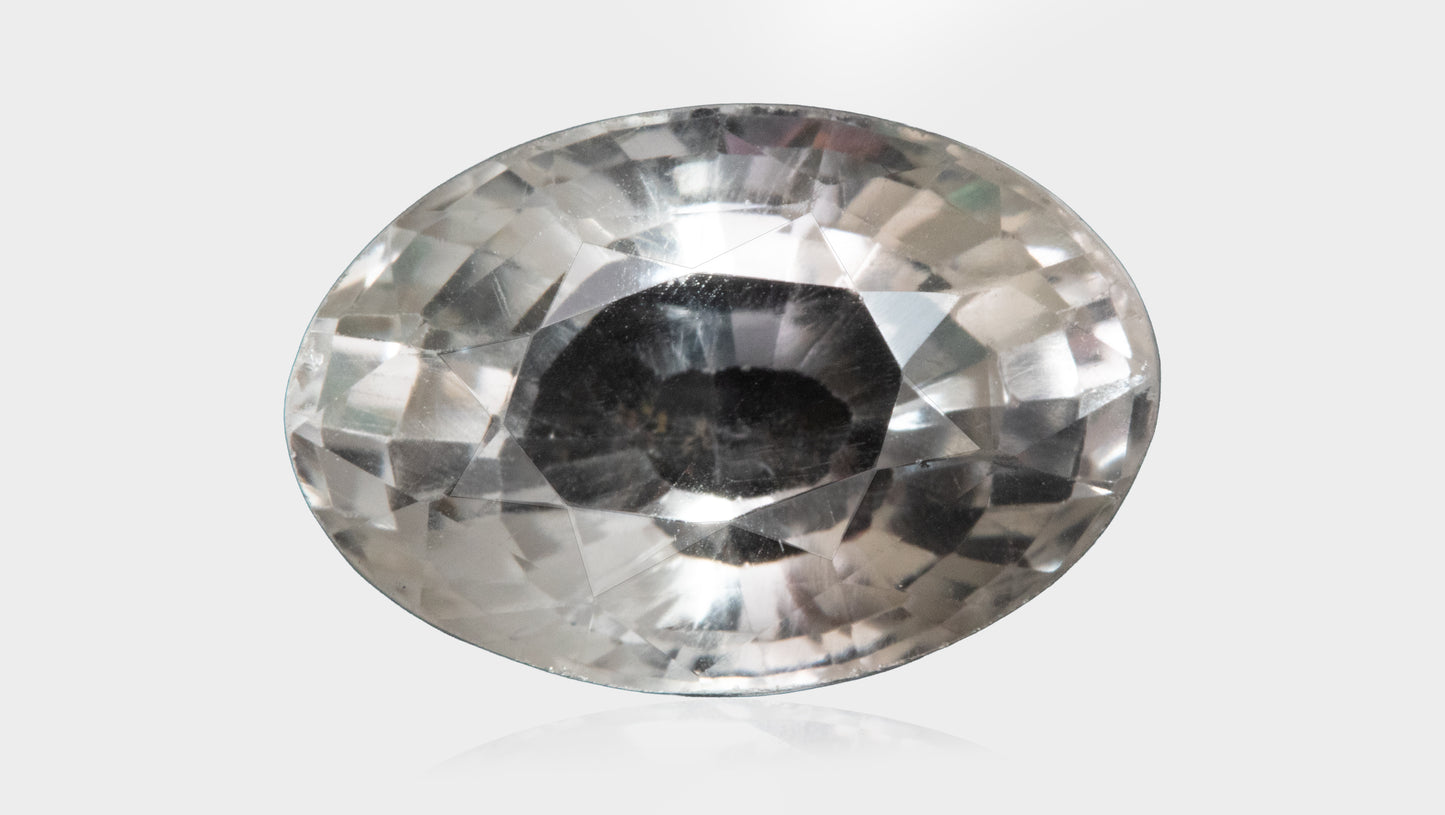 WHITE TOPAZ 7.85 CARATS