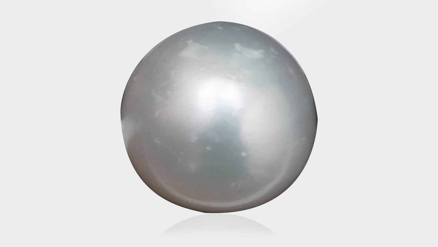 South Sea Pearl 7.59 Carats