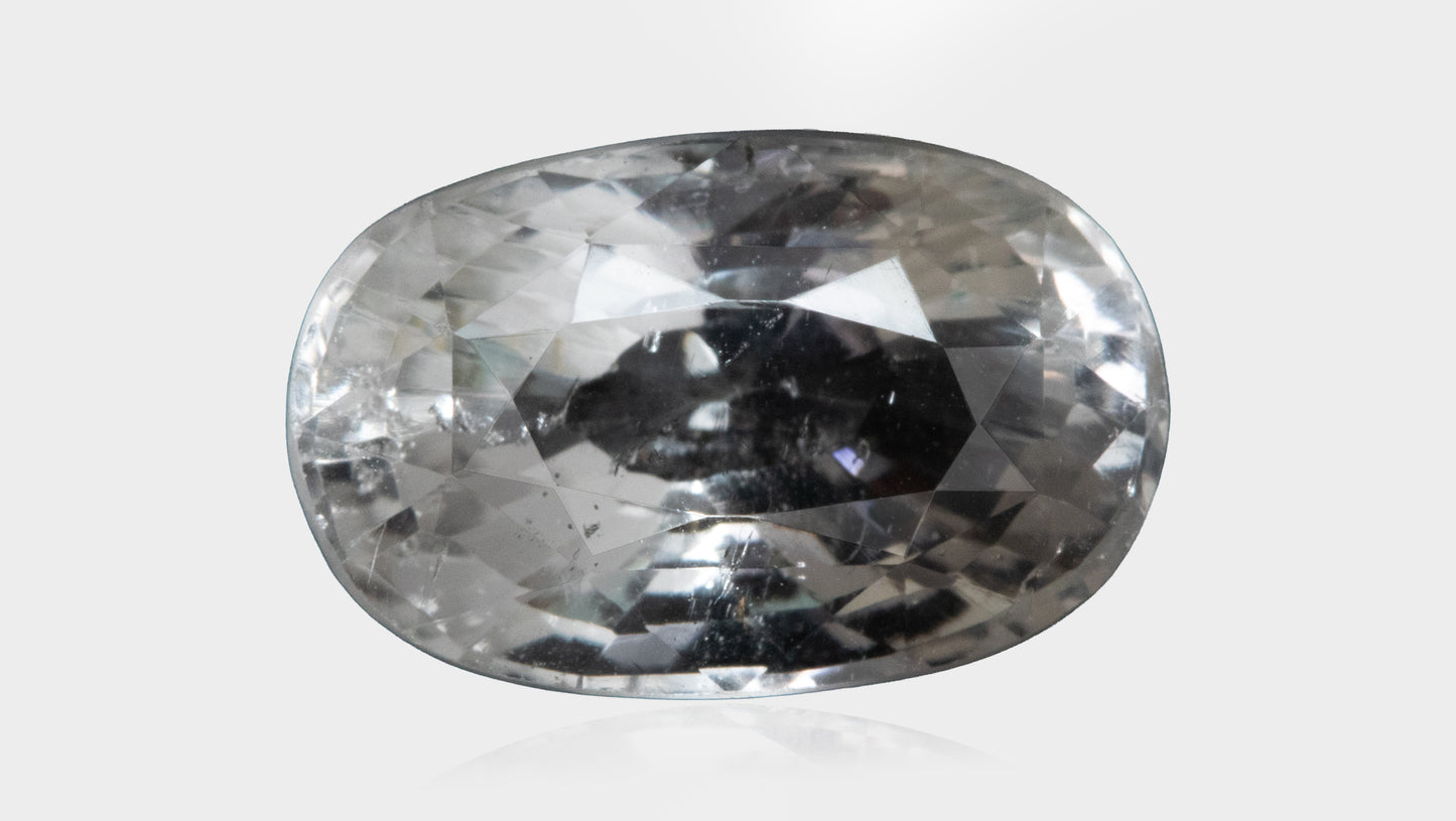 WHITE TOPAZ 5.95 CARATS