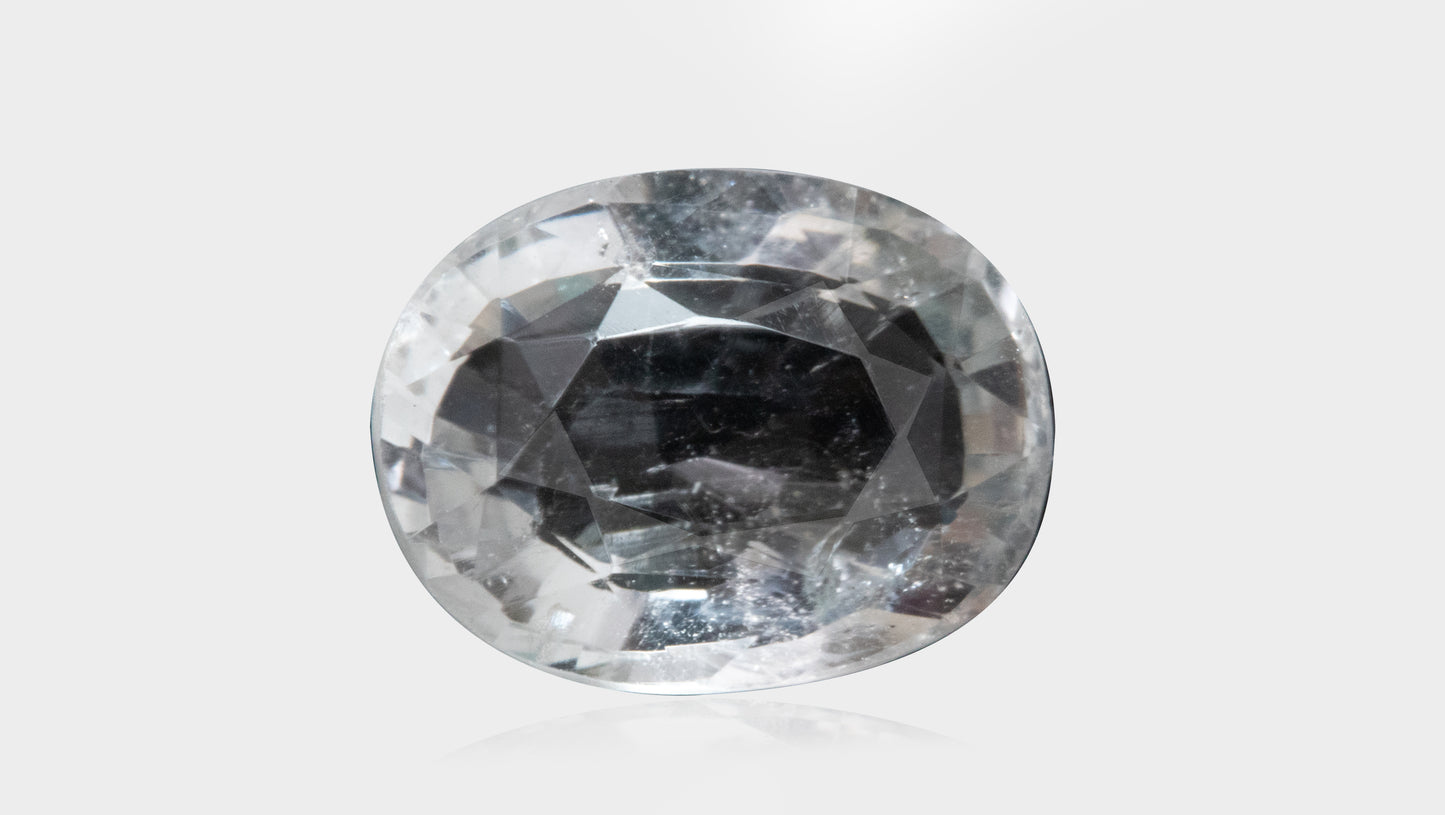 WHITE TOPAZ 4.38 CARATS