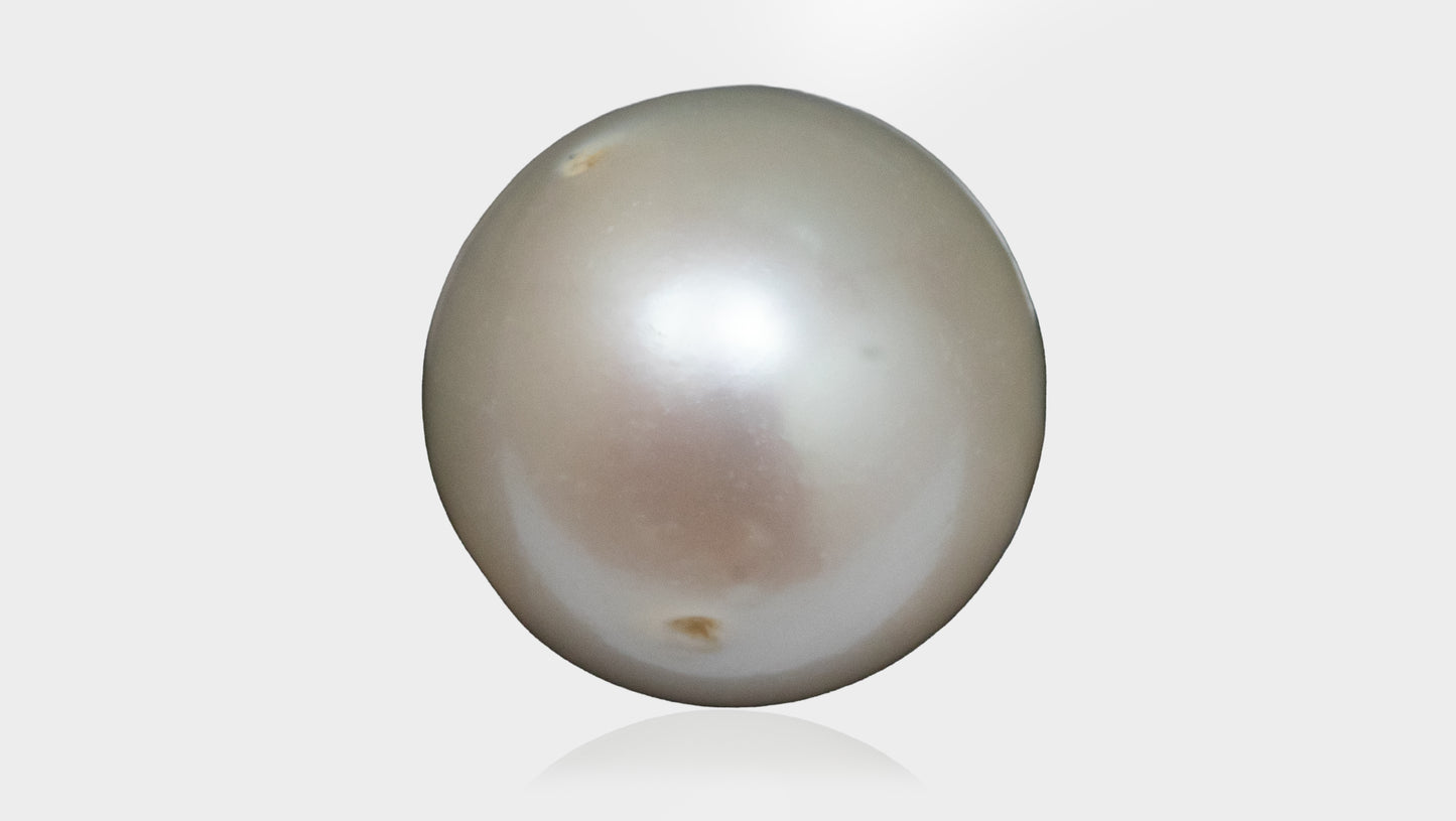 SOUTH SEA PEARL 7.96 CARATS