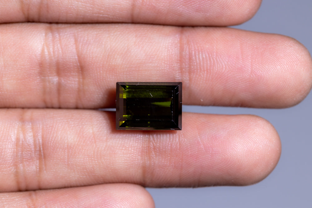 NATURAL TOURMALINE 13.11 CARATS