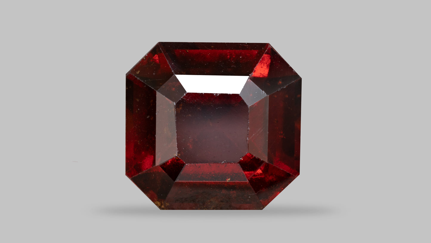 Natural Sri-Lankan Hessonite (Gomed) 10.02 Carats