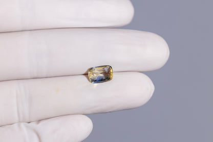 Natural Pitambari 2.68 Carats