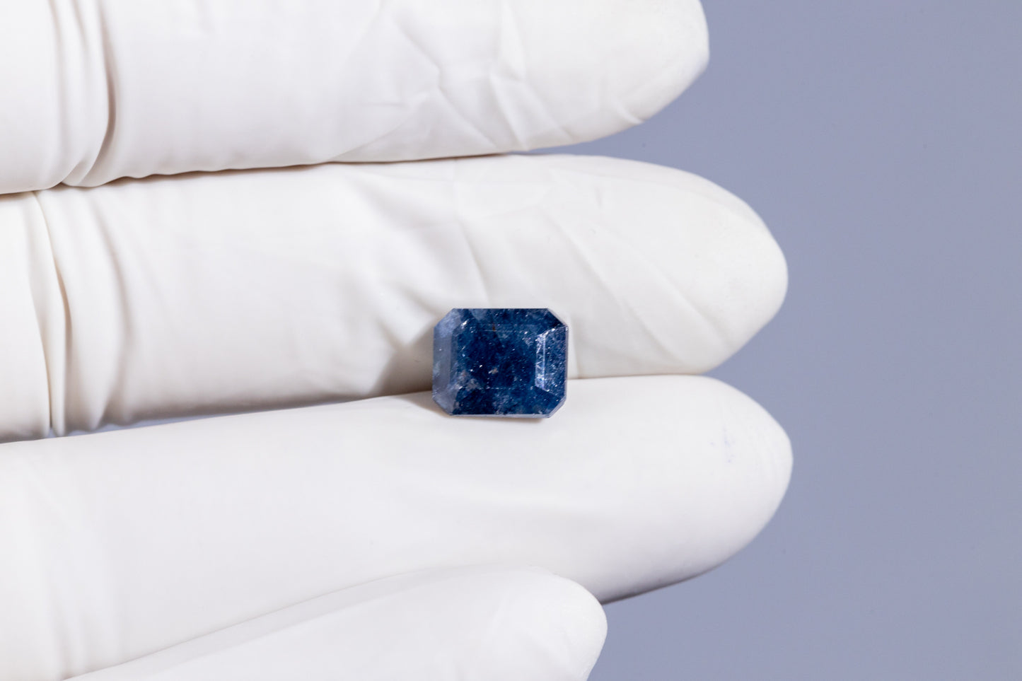 NATURAL BLUE SAPPHIRE (NEELAM) 5.66 CARATS