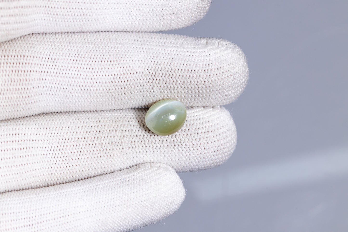 Natural Cat'S Eye (Lehsuniya) 7.74 Carats