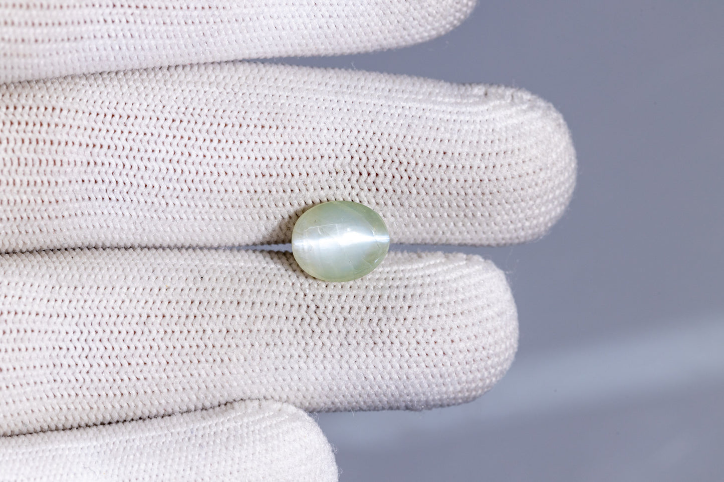 Natural Cat'S Eye (Lehsuniya) 5.50 Carats
