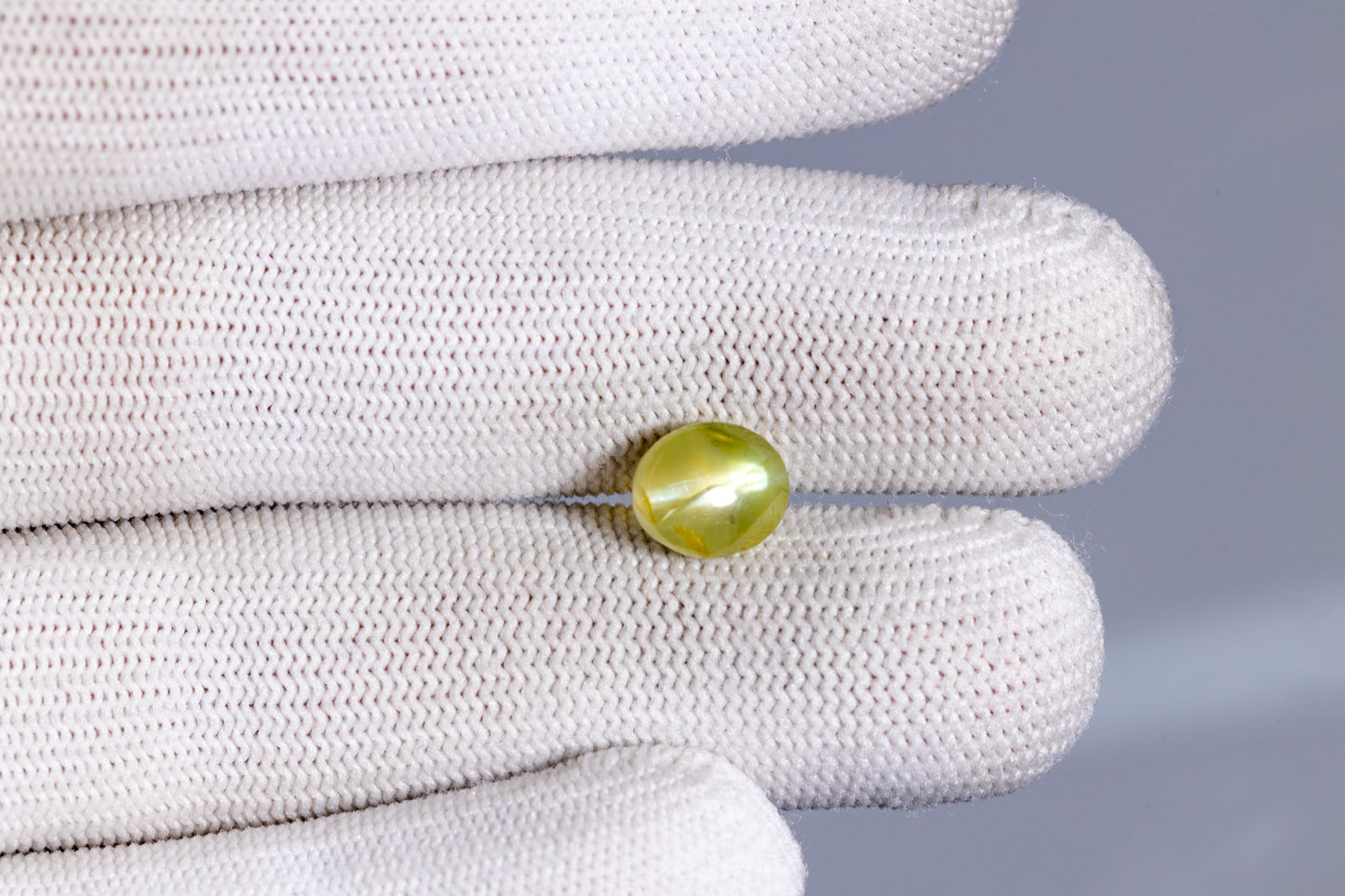 Natural Cat'S Eye (Lehsuniya) 5.55 Carats