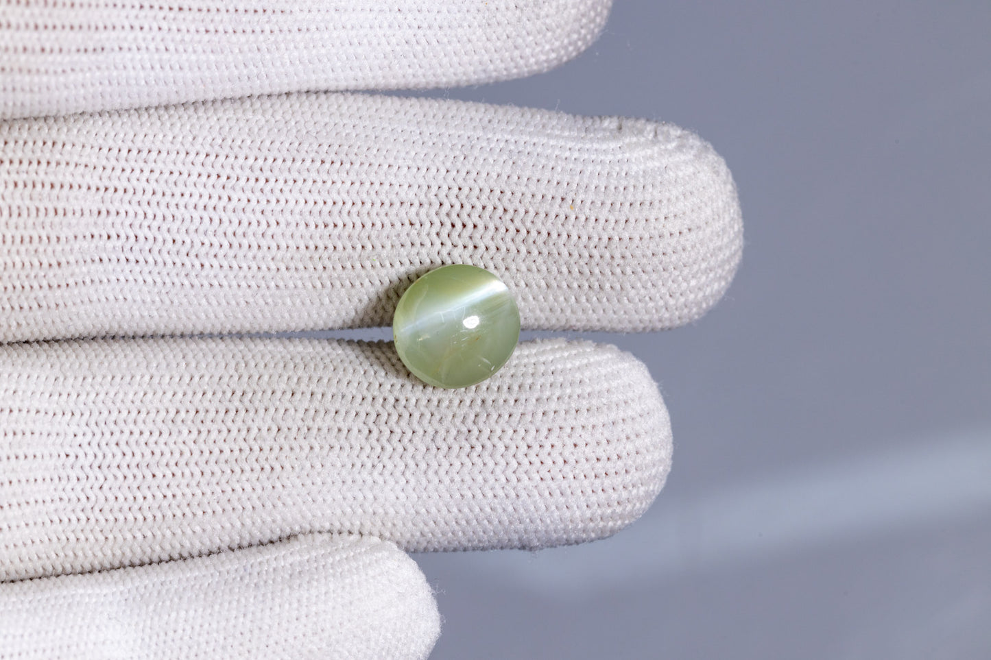 Natural Cat'S Eye (Lehsuniya) 7.68 Carats