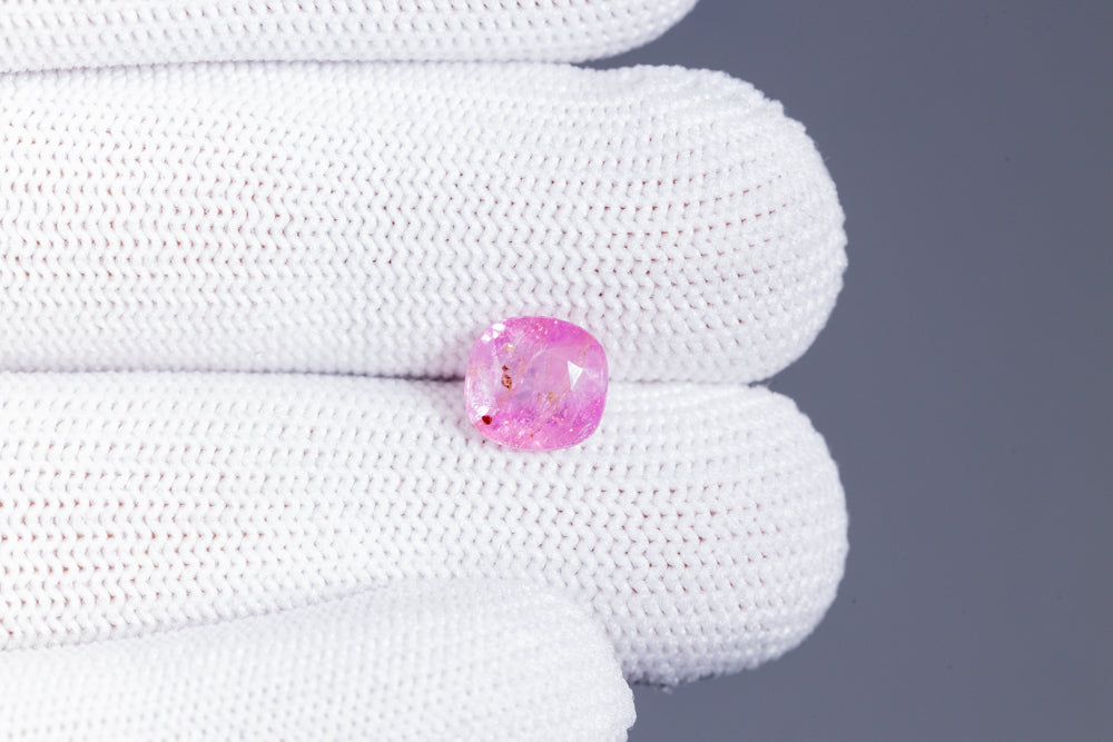 NATURAL PINK SAPPHIRE 2.60 CARATS