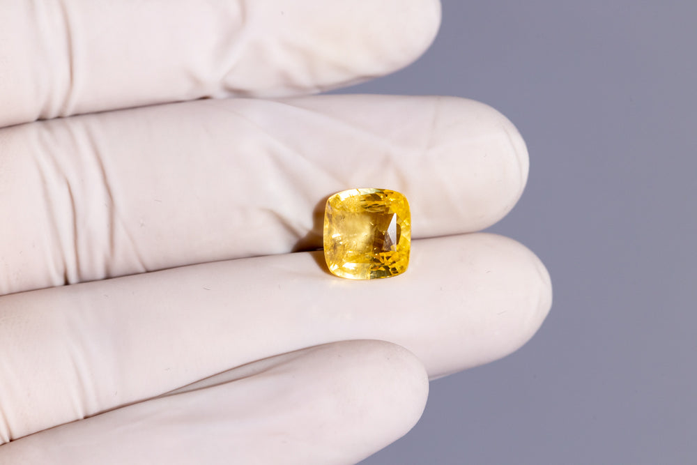 Natural Yellow Sapphire (Pukhraj) 7.35 Carats