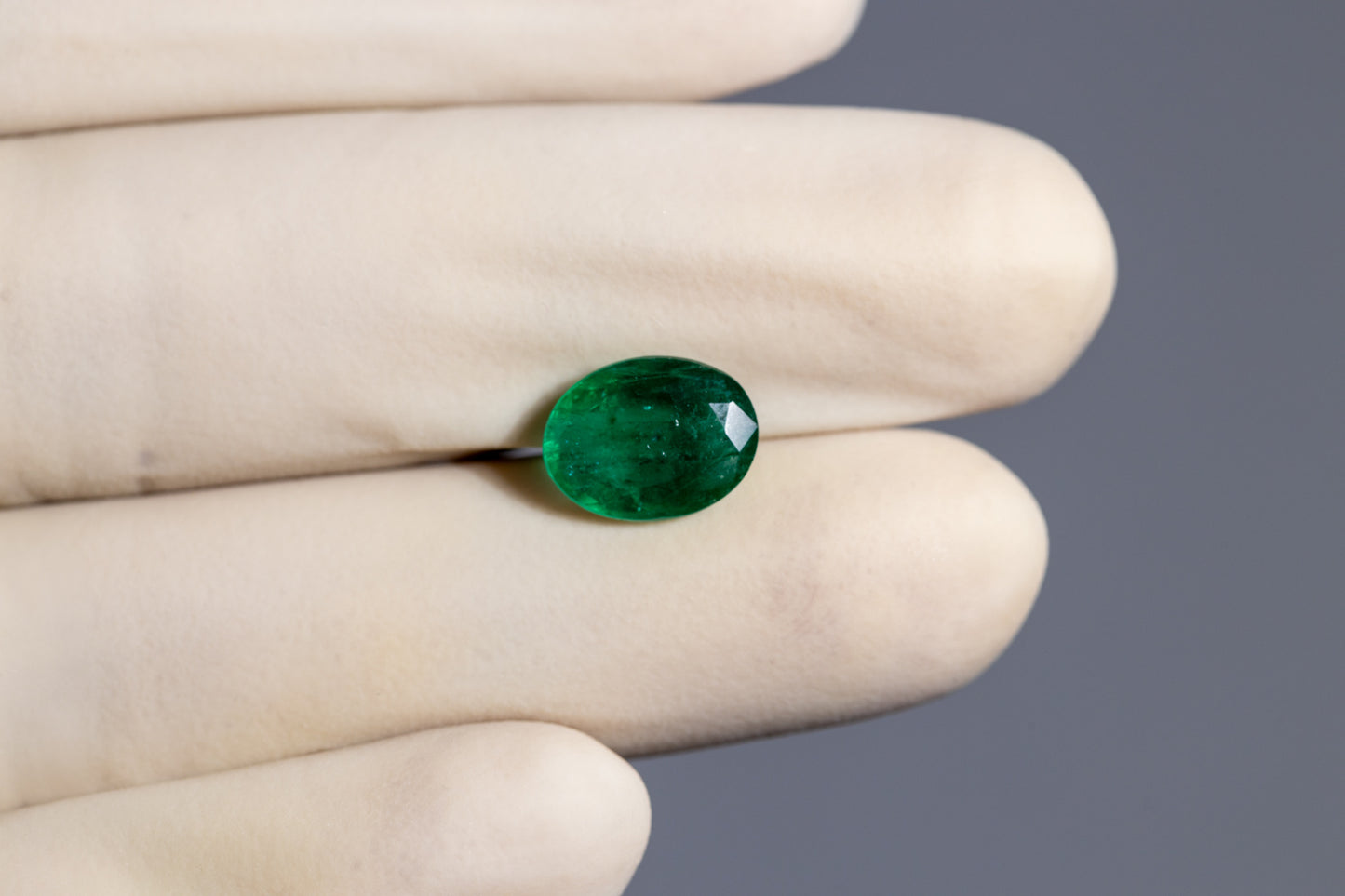 Minor Oil Natural Zambian Emerald (Panna) 3.05 Carats