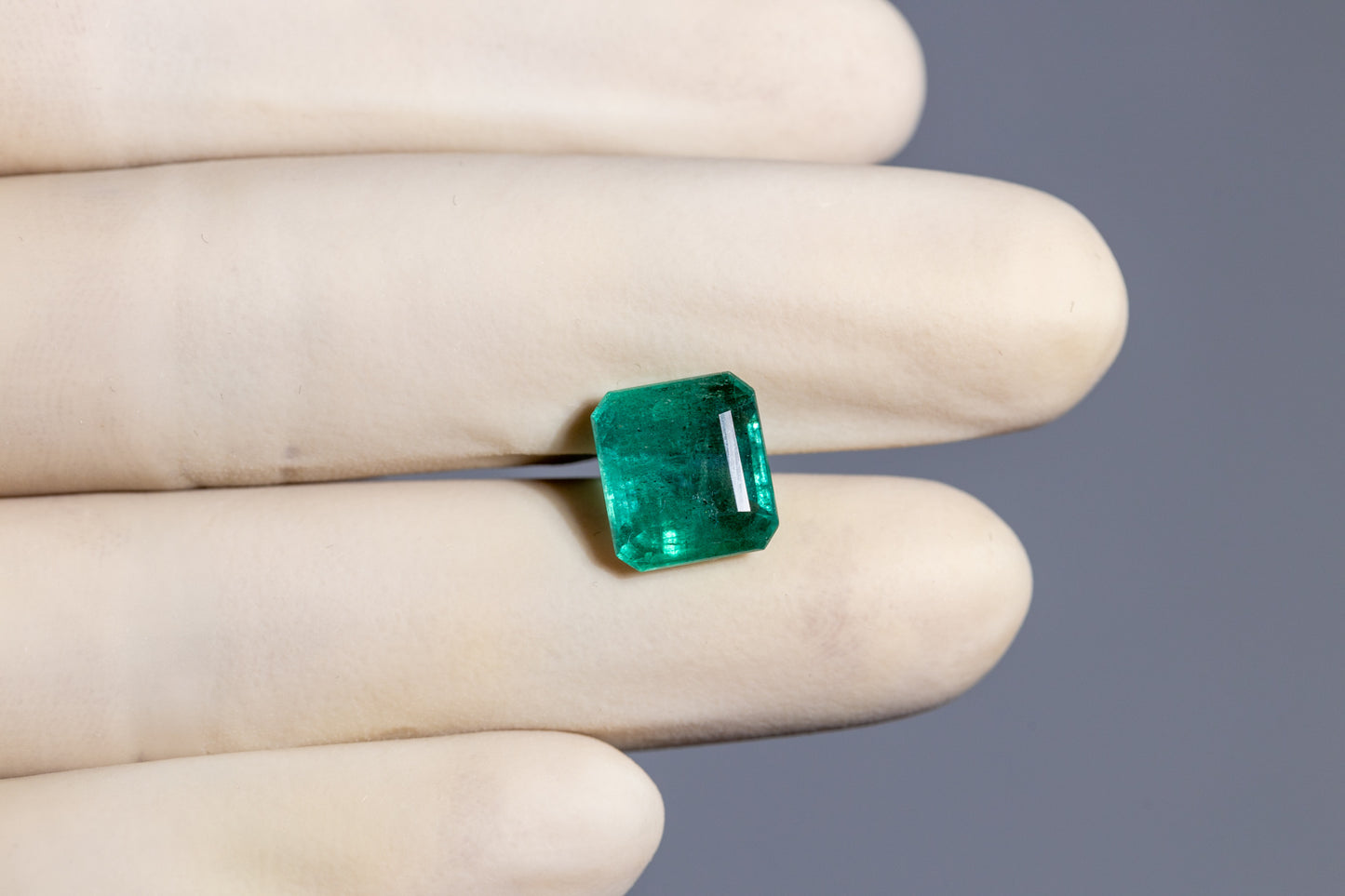 Natural Zambian Emerald (Panna) 6.06 Carats