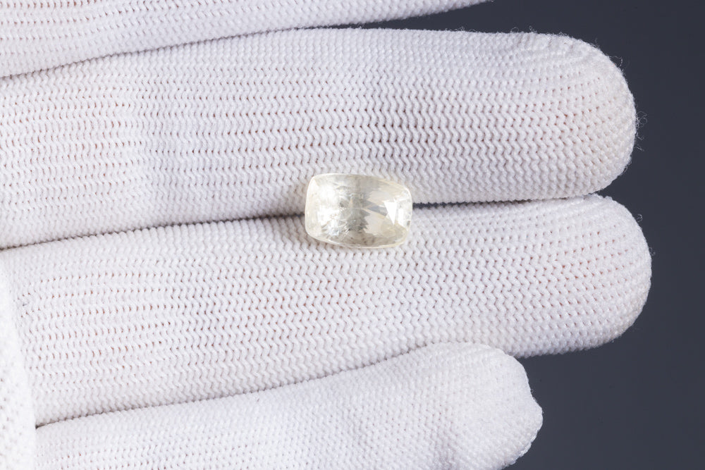 Natural Yellow Sapphire (Pukhraj) 6.46 Carats