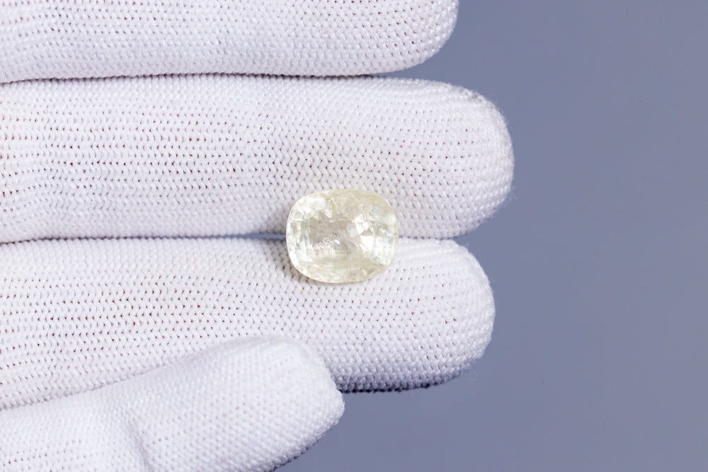 Natural Yellow Sapphire (Pukhraj) 10.02 Carats