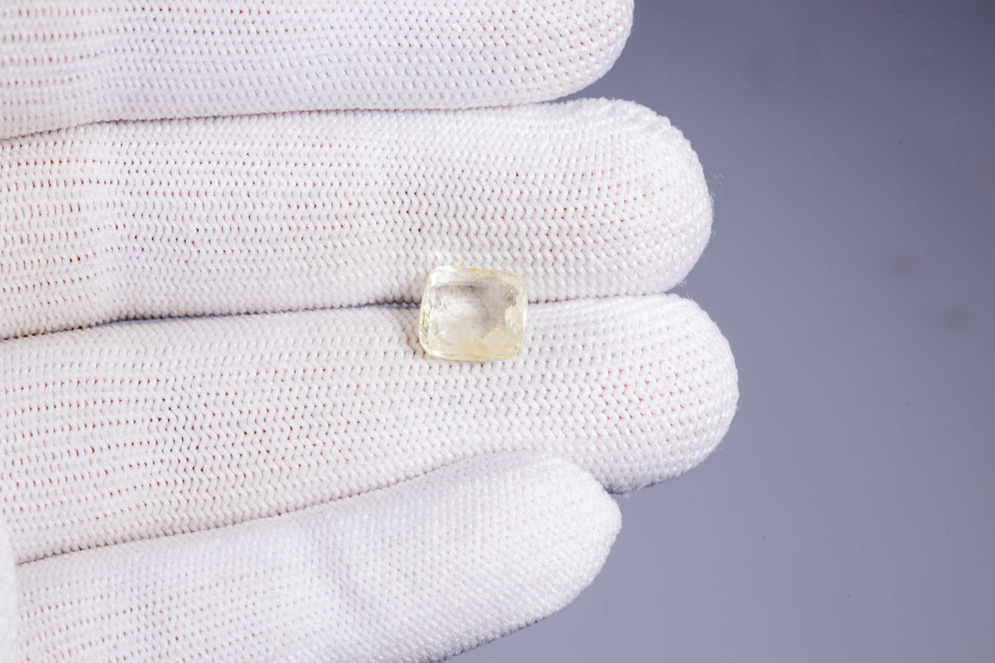 Natural Yellow Sapphire (Pukhraj) 4.56 Carats