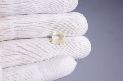 Natural Yellow Sapphire (Pukhraj) 4.56 Carats