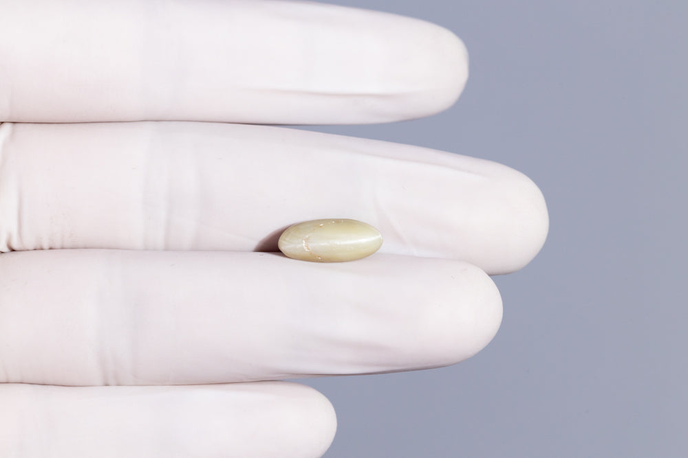 Natural Cat'S Eye (Lehsuniya) 6.05 Carats