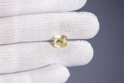 Natural Yellow Sapphire (Pukhraj) 4.73 Carats