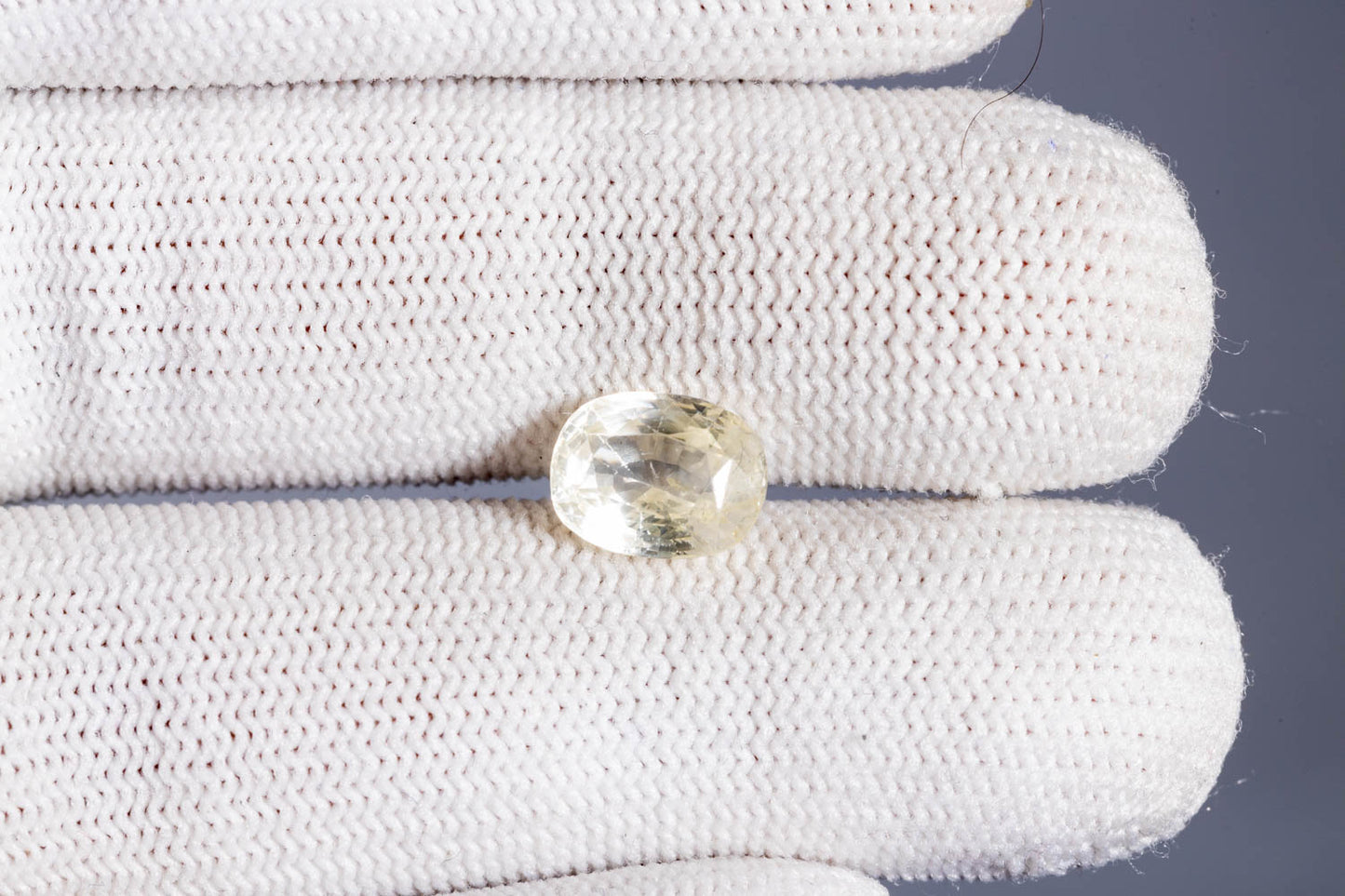 Natural Yellow Sapphire (Pukhraj) 3.94 Carats