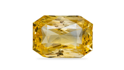 Natural Yellow Sapphire (Pukhraj) 6.09 Carats