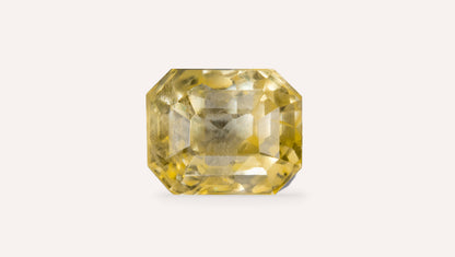 Natural Yellow Sapphire (Pukhraj) 6.58 Carats