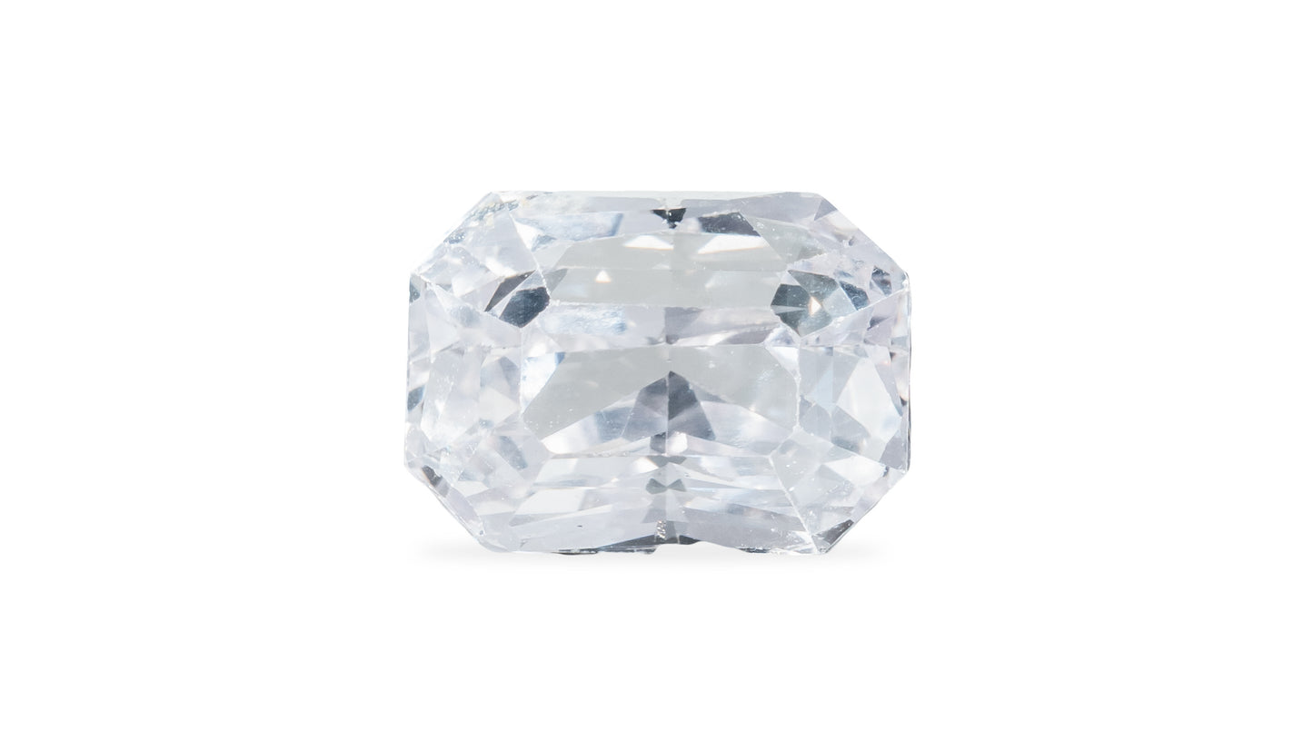 NATURAL WHITE SAPPHIRE 5.68 CARATS