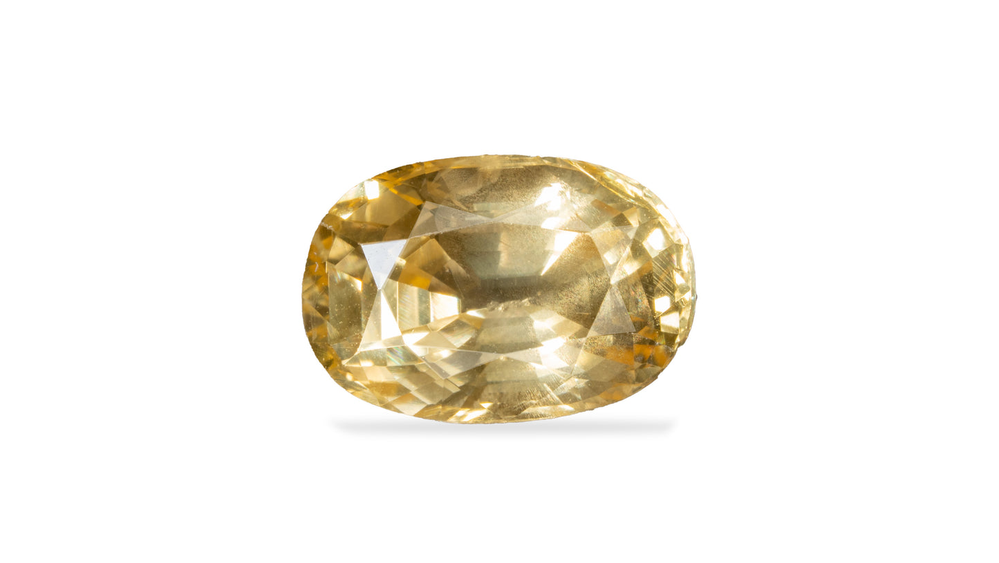NATURAL YELLOW SAPPHIRE (PUKHRAJ) 3.67 CARATS