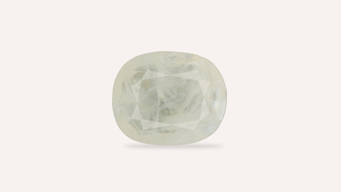 Natural Yellow Sapphire (Pukhraj) 6.66 Carats