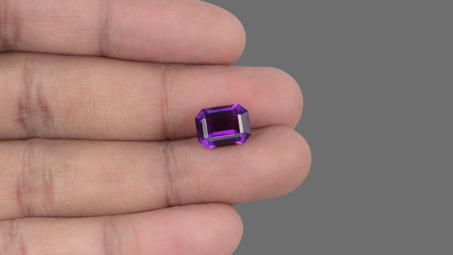 NATURAL AMETHYST 5.09 CARATS.