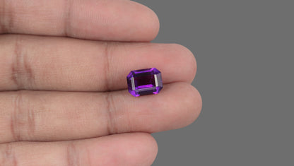 NATURAL AMETHYST 5.09 CARATS.