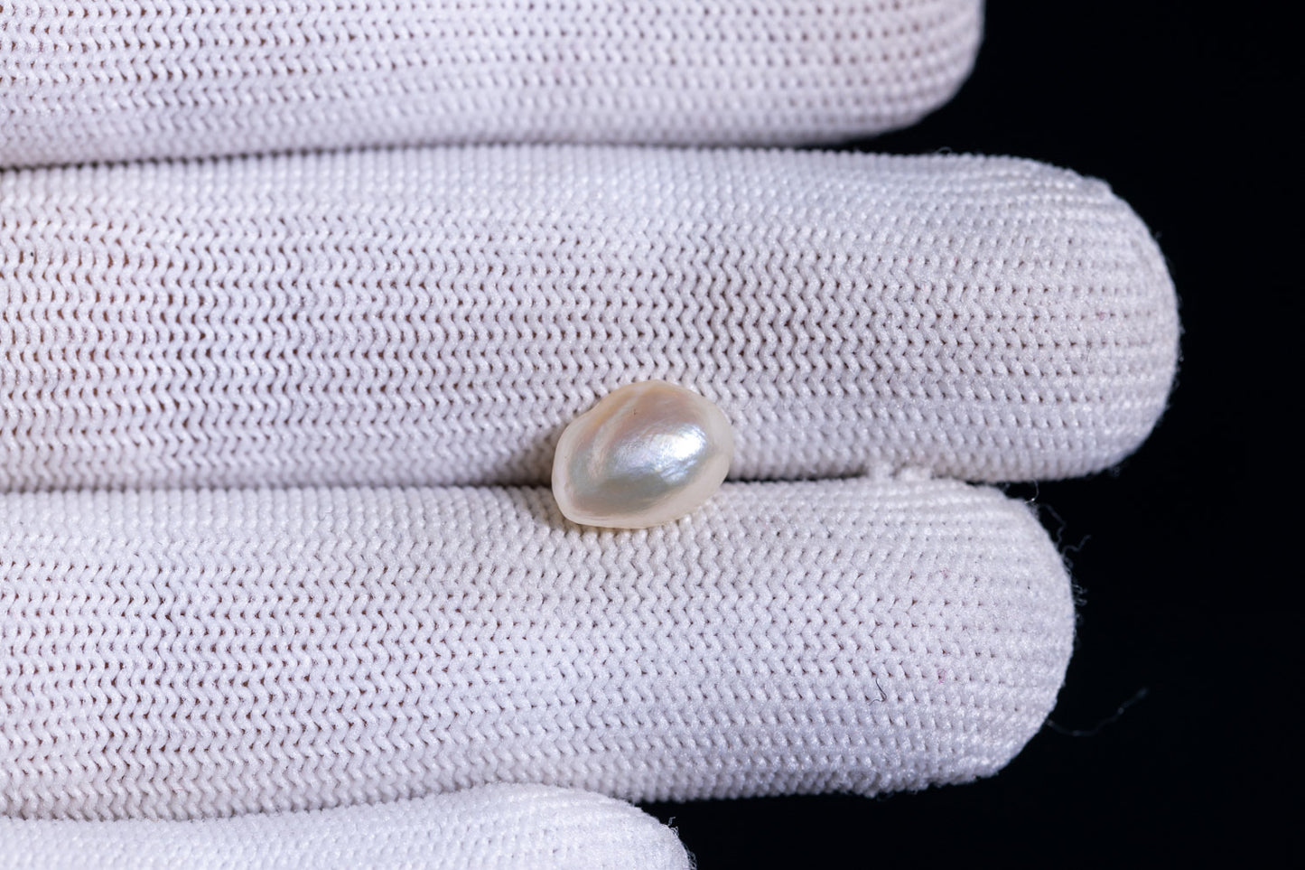 Natural Basra Pearl (Moti) 2.44 Carats