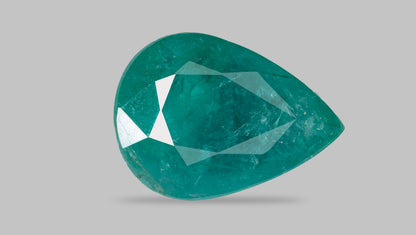 Minor Oil Natural Zambian Emerald (Panna) 12.43 Carats