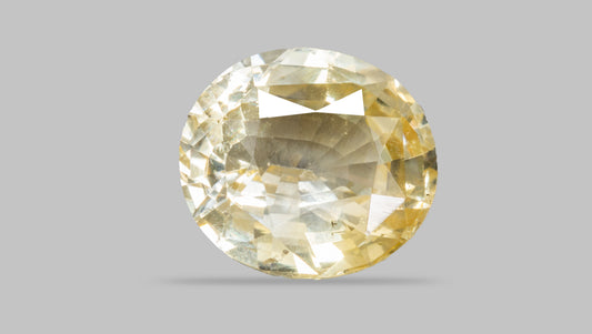 Natural Yellow Sapphire (Pukhraj) 3.88 Carats