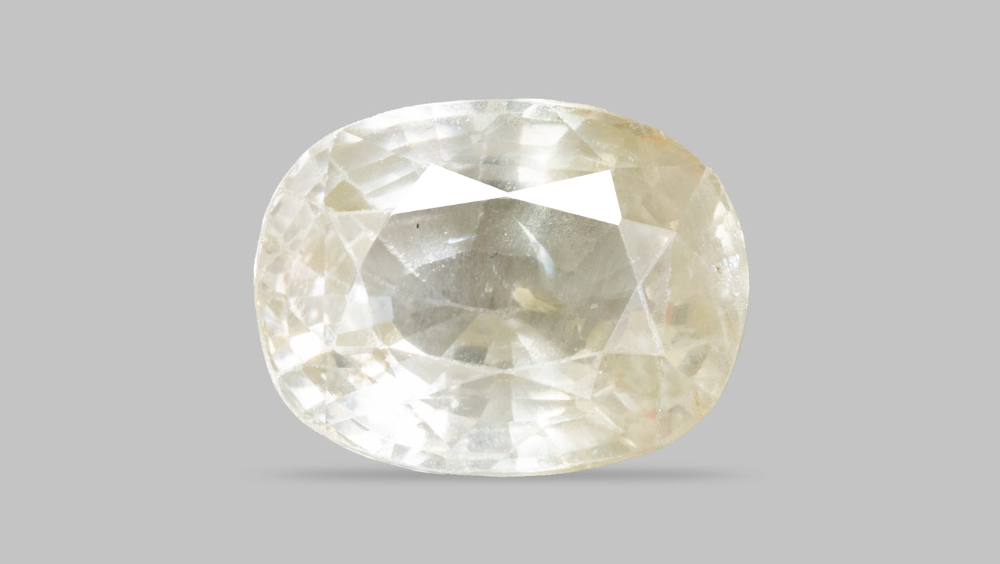 Natural Yellow Sapphire (Pukhraj) 3.94 Carats