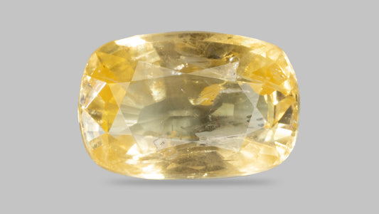 NATURAL YELLOW SAPPHIRE (PUKHRAJ) 2.96 CARATS