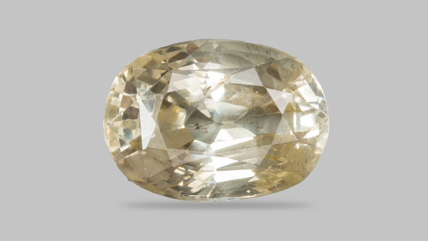 Natural Yellow Sapphire (Pukhraj) 2.71 Carats