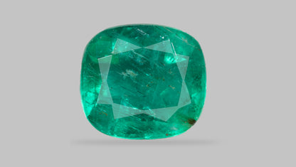 Natural Zambian Emerald (Panna) 4.01 Carats