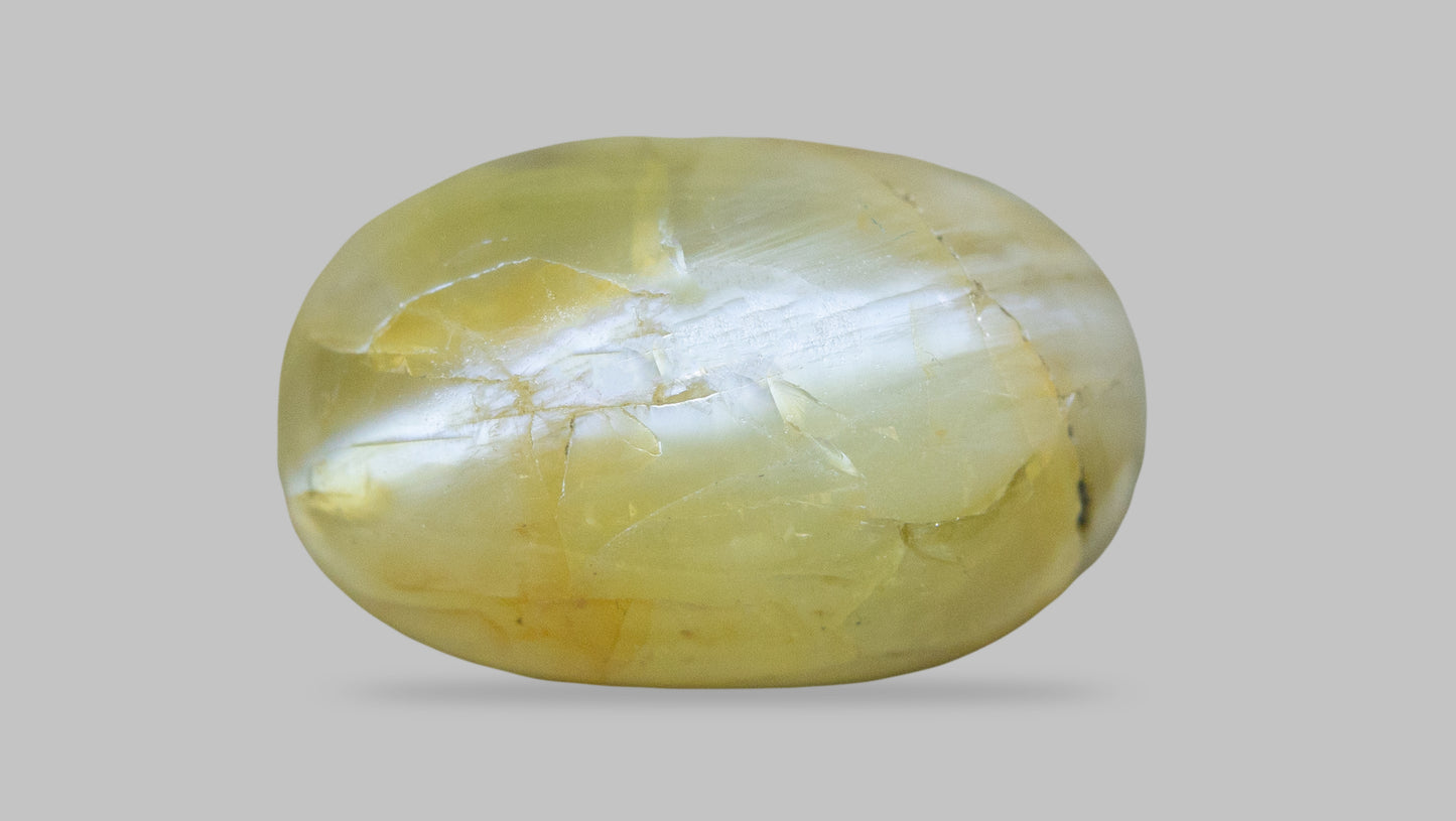 Natural Cat'S Eye (Lehsuniya) 5.53 Carats