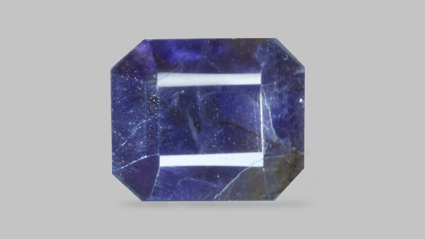 NATURAL IOLITE(NEELI) 2.88 CARATS