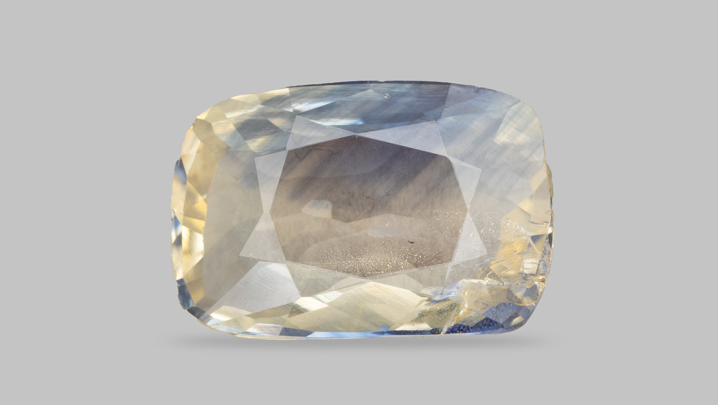 Natural Pitambari 2.68 Carats
