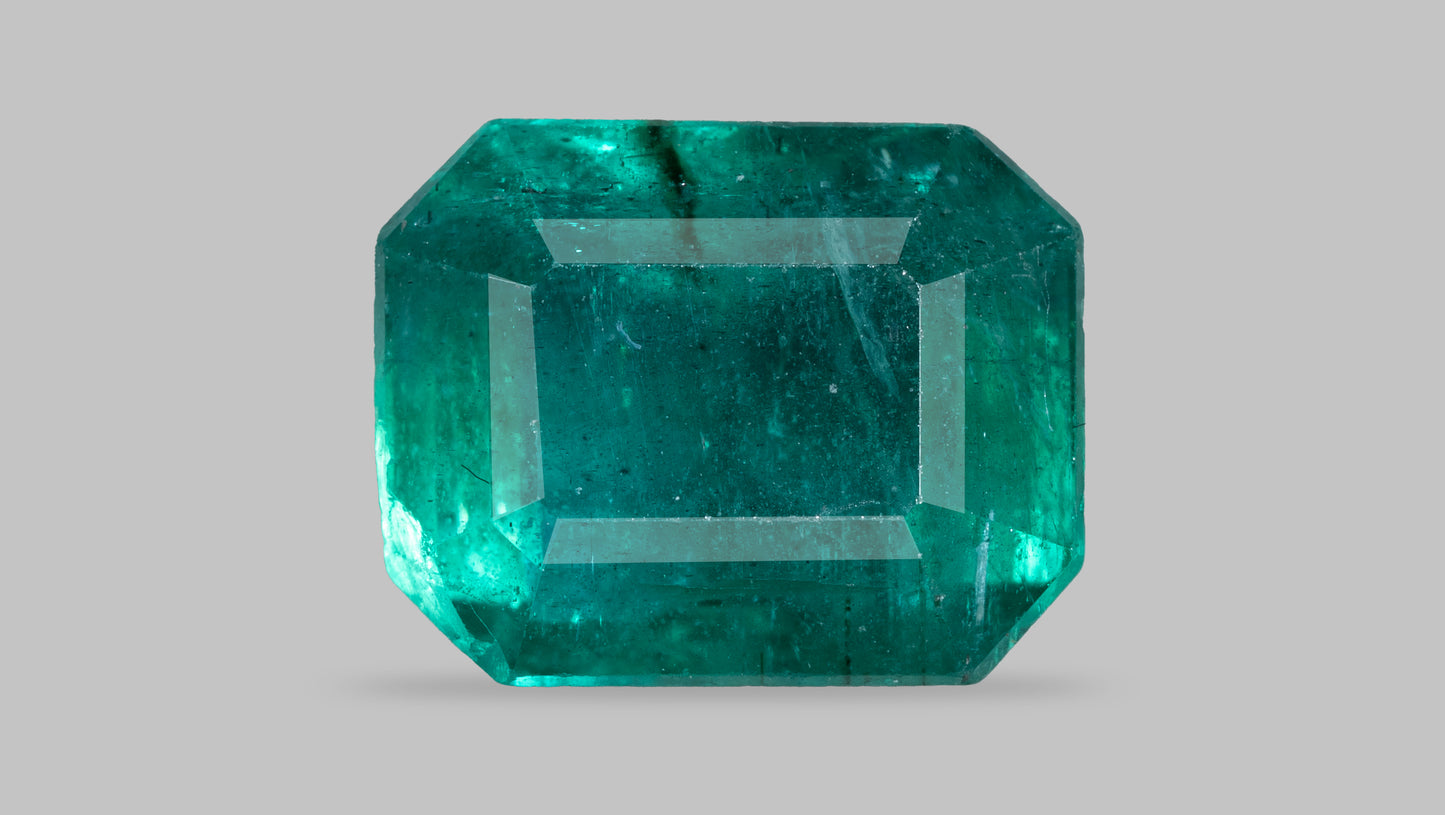Minor Oil Natural Zambian Emerald (Panna) 2.97 Carats