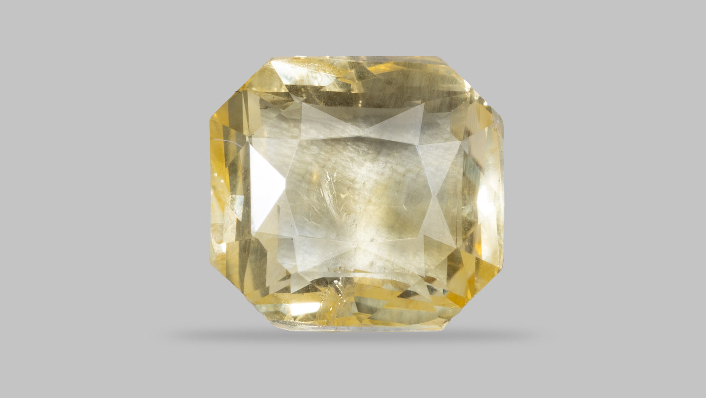 Natural Yellow Sapphire (Pukhraj) 3.03 Carats