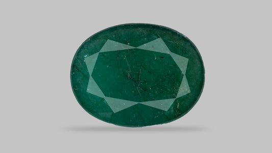 Minor Oil Natural Zambian Emerald (Panna) 3.80 Carats