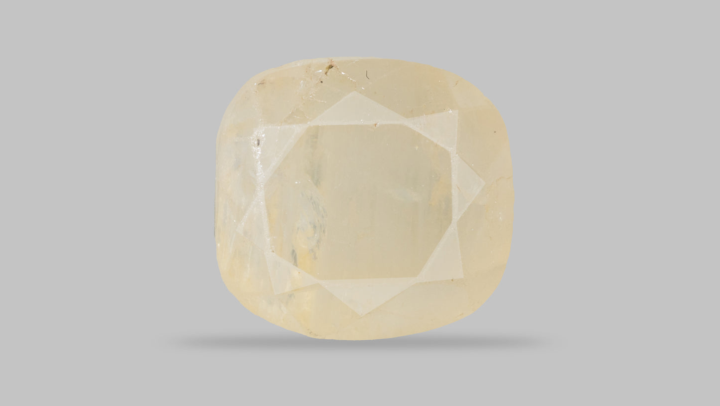 Natural Yellow Sapphire (Pukhraj) 7.87 Carats
