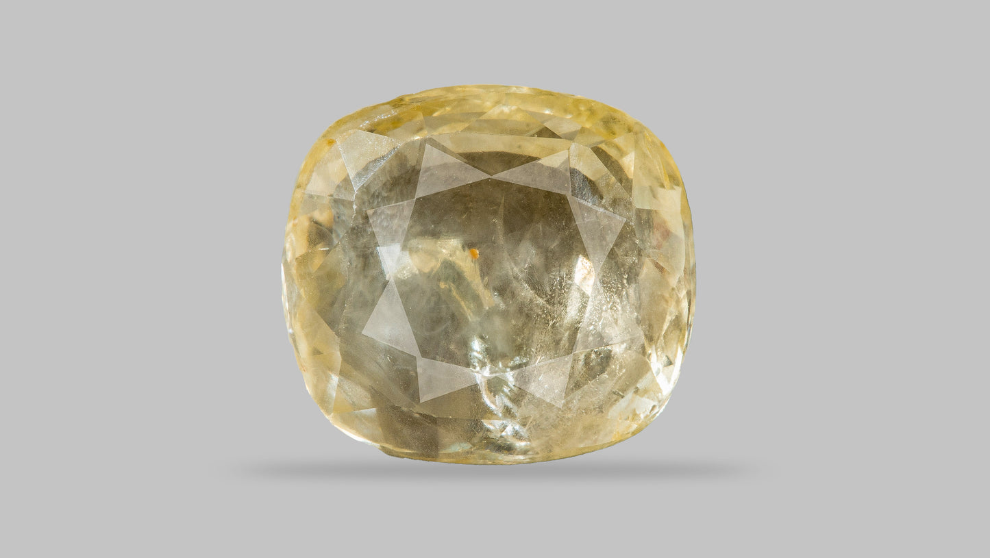 Natural Yellow Sapphire (Pukhraj) 5.84 Carats